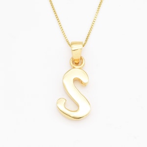 Colgante de oro con la letra S, collar con la inicial S, colgante del alfabeto dorado, collar con la letra S grande, letra S mayúscula, regalo para ella, cumpleaños