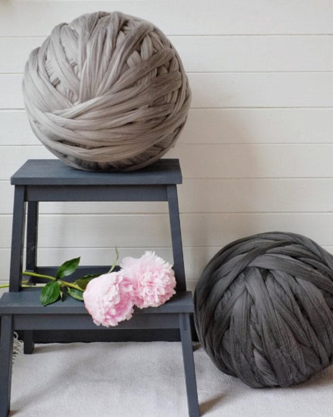 Super giant yarn. Soft yarn for knitting with hands. 100 Etsy