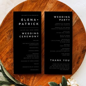 Pode incluir: Cartões de programa de cerimônia e recepção de casamento em preto e branco com os nomes Elena e Patrick. Os cartões listam a ordem dos eventos da cerimônia de casamento e os nomes dos membros da festa de casamento.