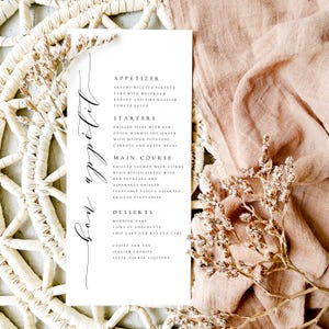 Hochzeitsmenü in A4, minimalistisches Hochzeitsmenü auf mattem strukturiertem Papier Bon Appetit Menü personalisierbar #BTSY