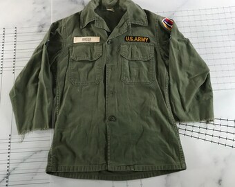 Vintage Army Shirt Mens 14.5.x 31 Type II Utility 1965 OG-107 Vietnam Distressed