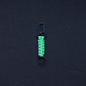 Handmade Paracord Keychain: Climbing Rope Carabiner