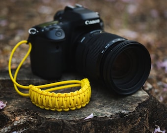 Trendy Paracord Camera Strap - Secure Your Camera