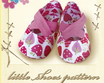 Baby Shoes Pattern With Two Crossed Strips, Sewing Patterns for Baby - PDF Instant Download
