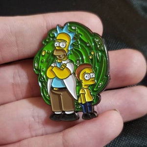 Simpsons/Rick And Morty Crossover Pin Badge 