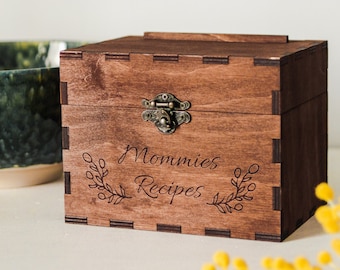 Recipe box and cards for bridal shower, Personalized recipe box 5x7, Wooden recipe box dividers