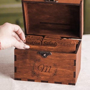 Receptendoos met verdelers, houten receptendoos, receptendoos en kaarten, gepersonaliseerde receptendoos, rustieke receptendoos, houten receptendoos op maat