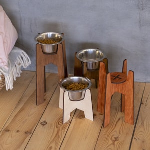 Large dog bowl stand, Dog bowl holder, Wood bowl stand, Single dog bowl, Elevated dog bowl, Raised dog bowl, Raised dog feeder