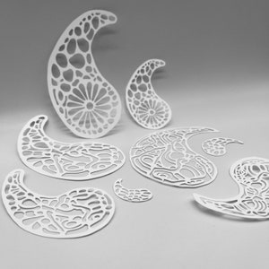 MASKER | Polynesische Paisley set van vier | Gemengde media door Estella Banks | Ideaal voor het bedrukken van gelplaten, polymeerklei, verf en textuurpasta
