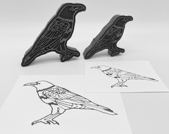 FOAM STAMPS | Raven Perched | Mixed Media | Artists' Tools