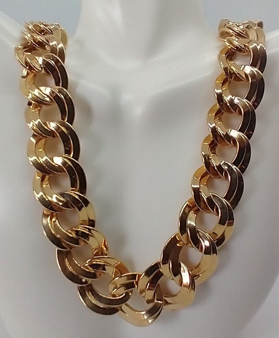 Thick chunky MONET 80s Gold Link Chain necklace - image 5