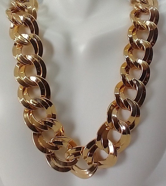 Thick chunky MONET 80s Gold Link Chain necklace - image 7