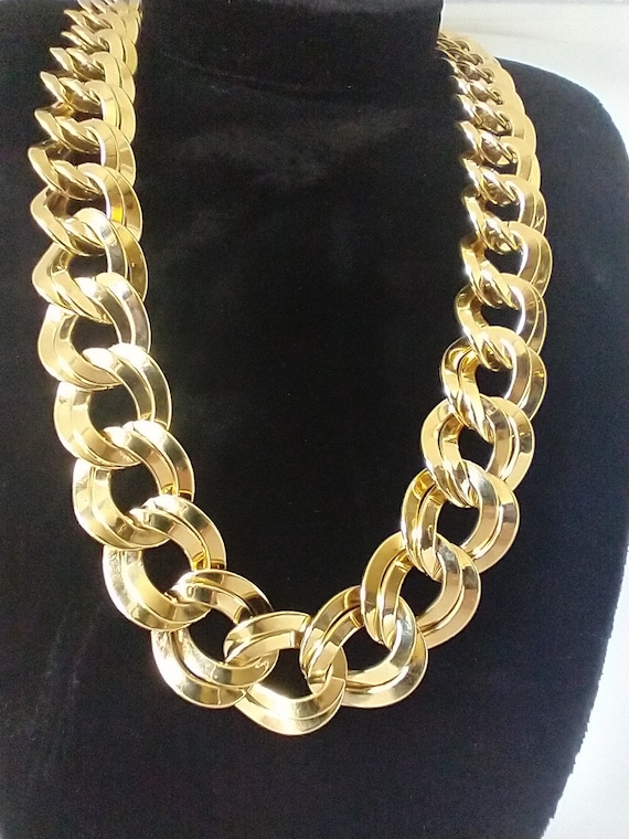 Thick chunky MONET 80s Gold Link Chain necklace - image 3