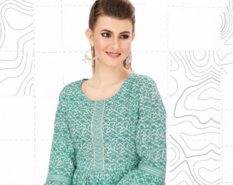 Tuniques en coton pour femmes/Kurta courte/Kurta en coton/Tuniques/Kurta brodée avec travail miroir/Hauts en coton/Blouse/Lakhnavi Kurta/Kurti court