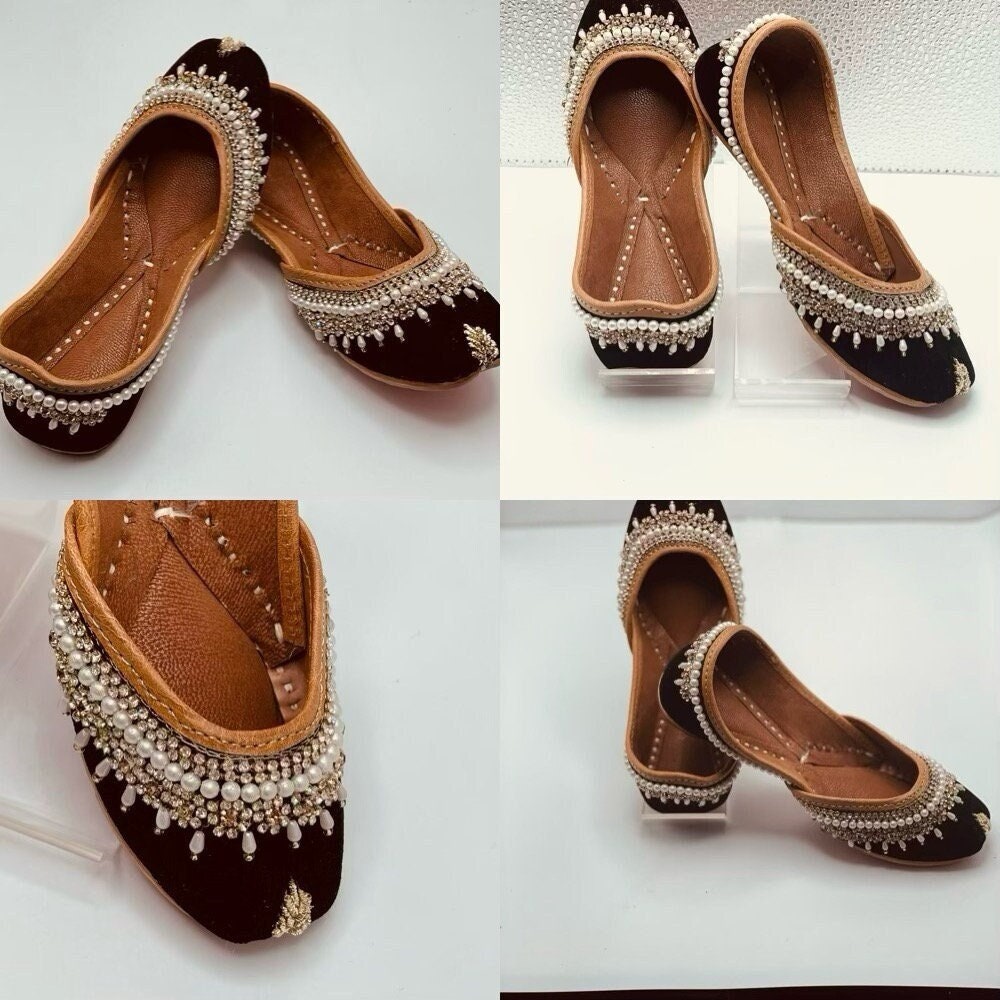 Black khussa new arrivals