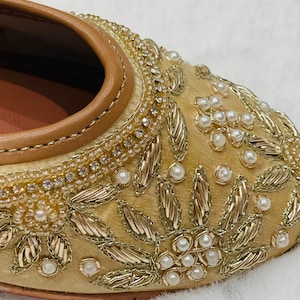 Pearl Embroidered Handcrafted Jutti for girls/khussa/mojaris/ballet shoes/flat shoes for Girls/Girls Punjabi Jutti / Golden Color Jutti image 2