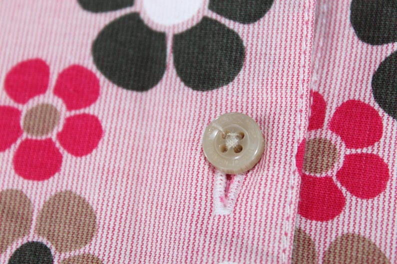Vintage 90s Ben Sherman shirt daisy all over print long sleeve Small fitted image 4