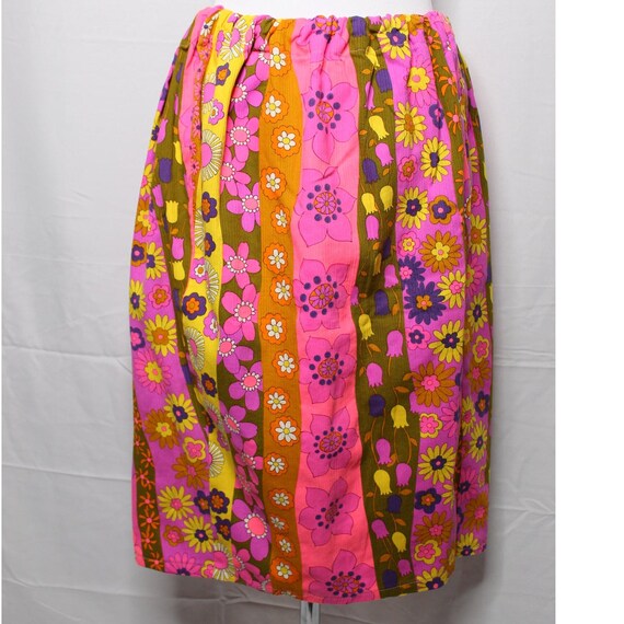 Vintage 1960's Hand Made Skirt Flower Power Mediu… - image 1