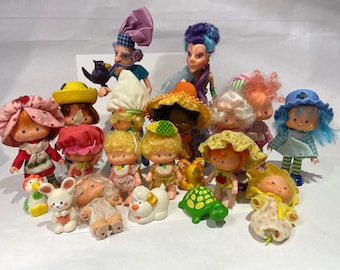 Kenner Strawberry Shortcake and Friends, 1LEFT! Raspberry/Tart.  1980s Vintage Doll