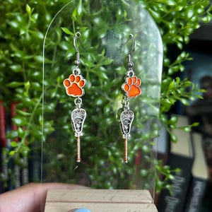 AFTG Earrings: Foxhole Court