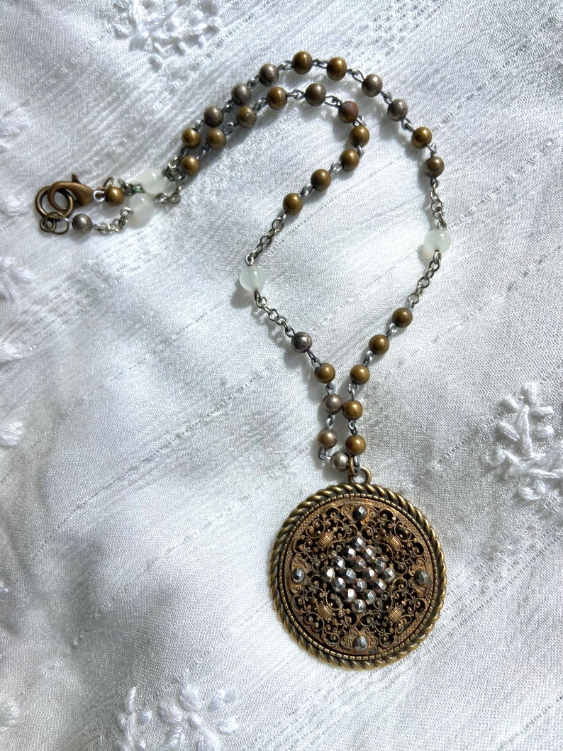 The Victorian Button Necklace - Etsy