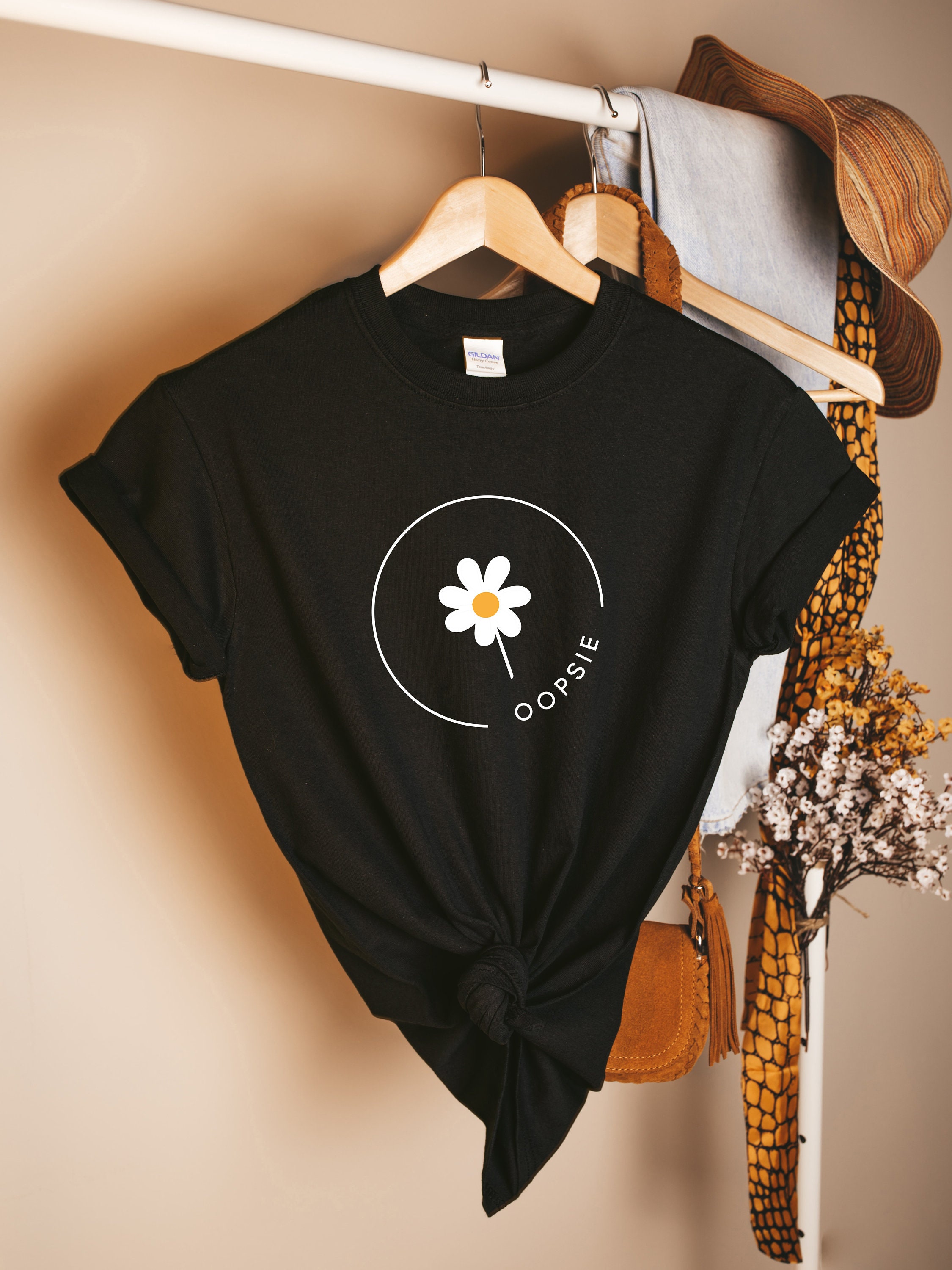 Daisy Puns T-shirt, Funny Crazy Love On A Daisy Flower Shirt