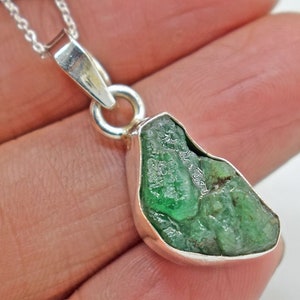 Natural Raw Emerald Pendant, Emerald Rough Pendant, Natural Raw Stone Pendant , 925 Silver Pendant , Amazing Emerald Gift For Her