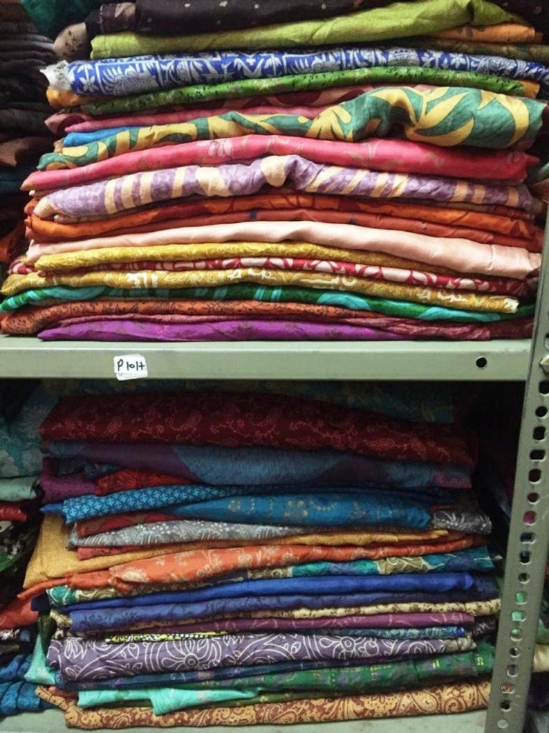 Indian Vintage Silk Fabric Silk Scrap Bag Silk Fabric Ethnic Fabric Remnants Sewing By Weight