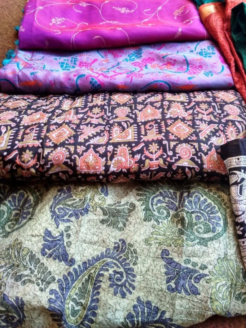 Indian Vintage Silk Fabric Silk Scrap Bag Silk Fabric Ethnic Fabric Remnants Sewing By Weight