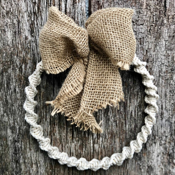 Sustainable Macrame Door Wreath With Biodegradable Burlap Bow | Christmas Wreath | Door Wreath Boho | Burlap Wreath | Wreath Macrame