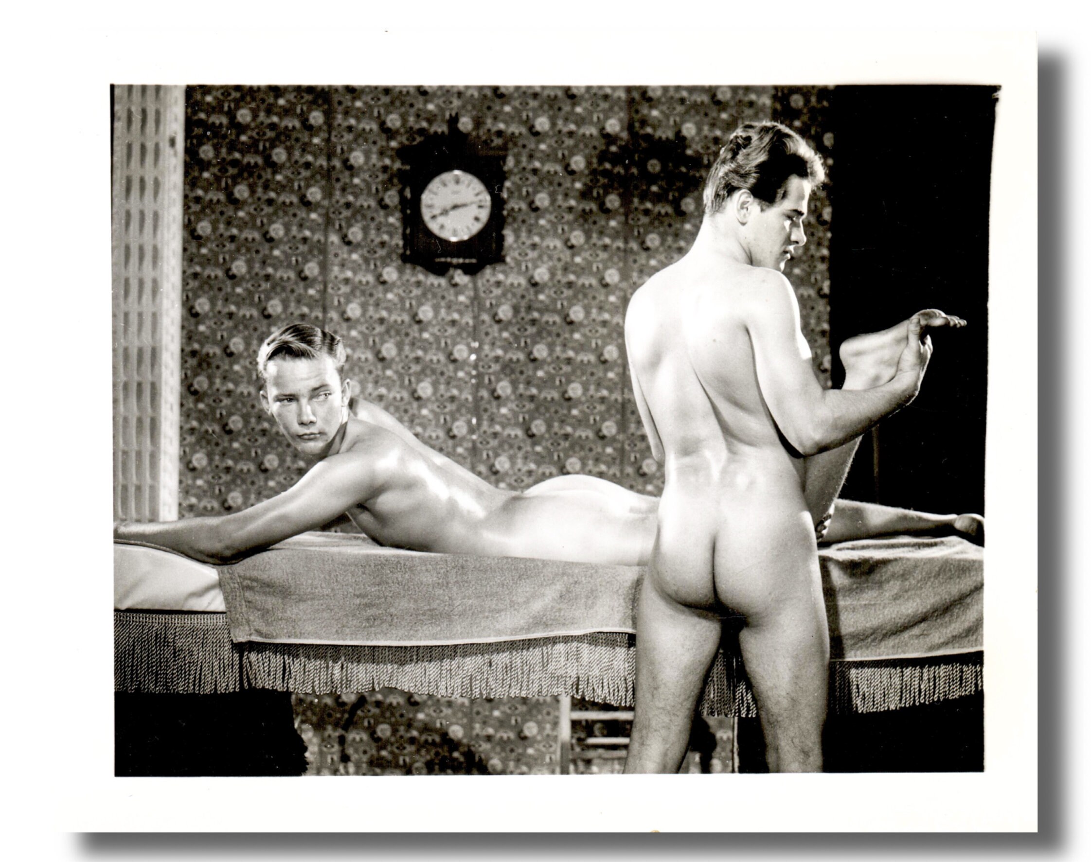 Queer Photography - Etsy Sweden 