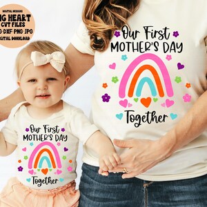 Nosso Primeiro Dia das Mães Juntos Svg, Png, Jpg, Dxf, Primeiras Camisetas do Dia das Mães Svg, Arquivo de Corte do Dia das Mães, Arquivo de Corte Silhouette, Corte Cricut