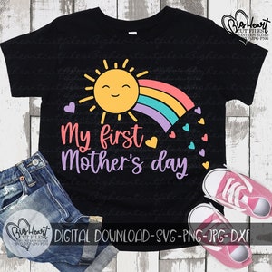 Meu Primeiro Dia das Mães Svg, Png, Jpg, Dxf, Dia das Mães Svg, Design de Camisa Dia das Mães, Bebê Svg, Mãe Svg, Silhueta, Cricut, Sublimação
