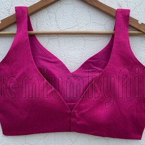 Oyster Pink Sweetheart Neckline Sleeveless Blouse with Back Closure