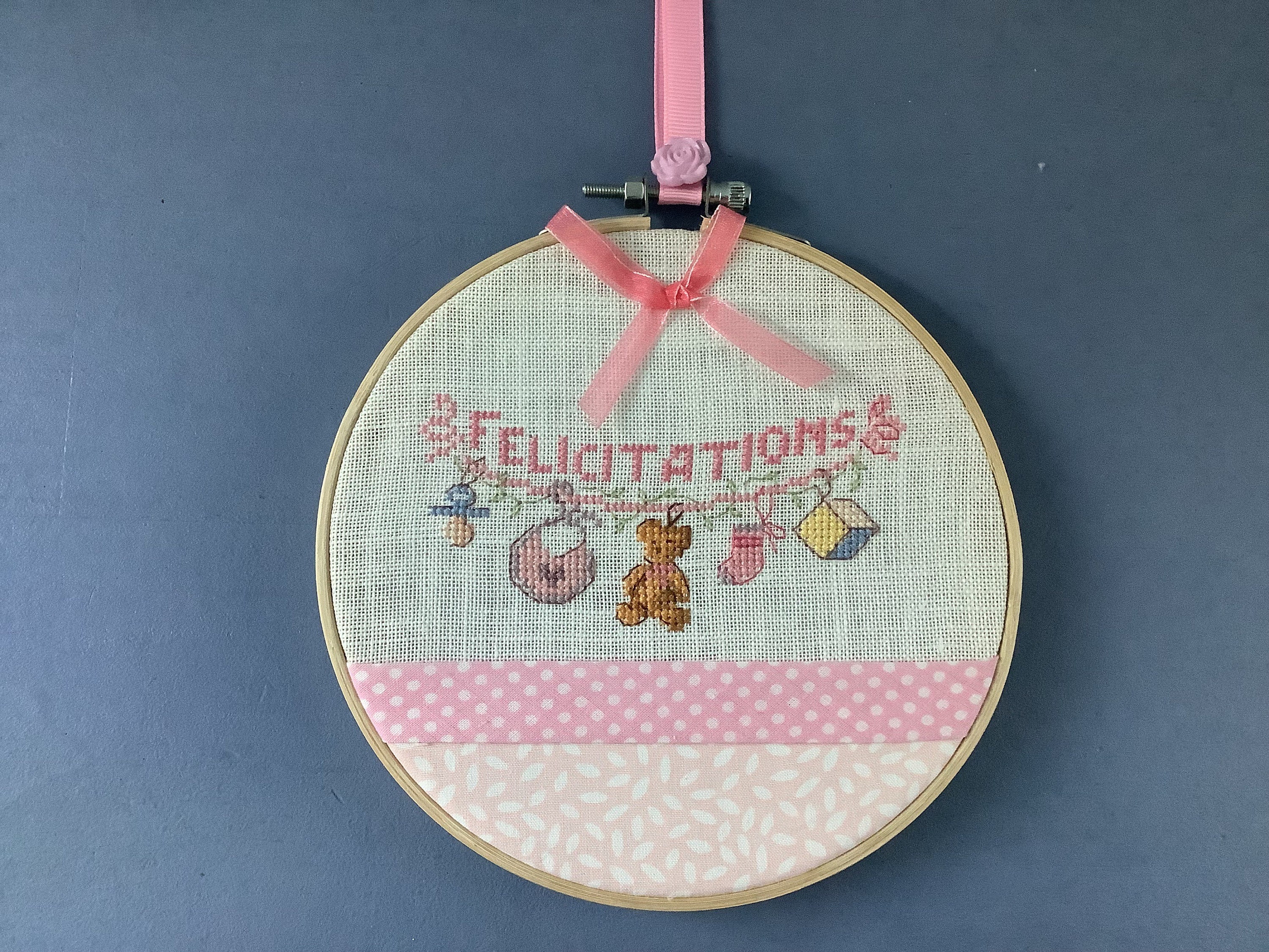 Tambour Brodé Main -Naissance /Félicitations/Cercle à Broder