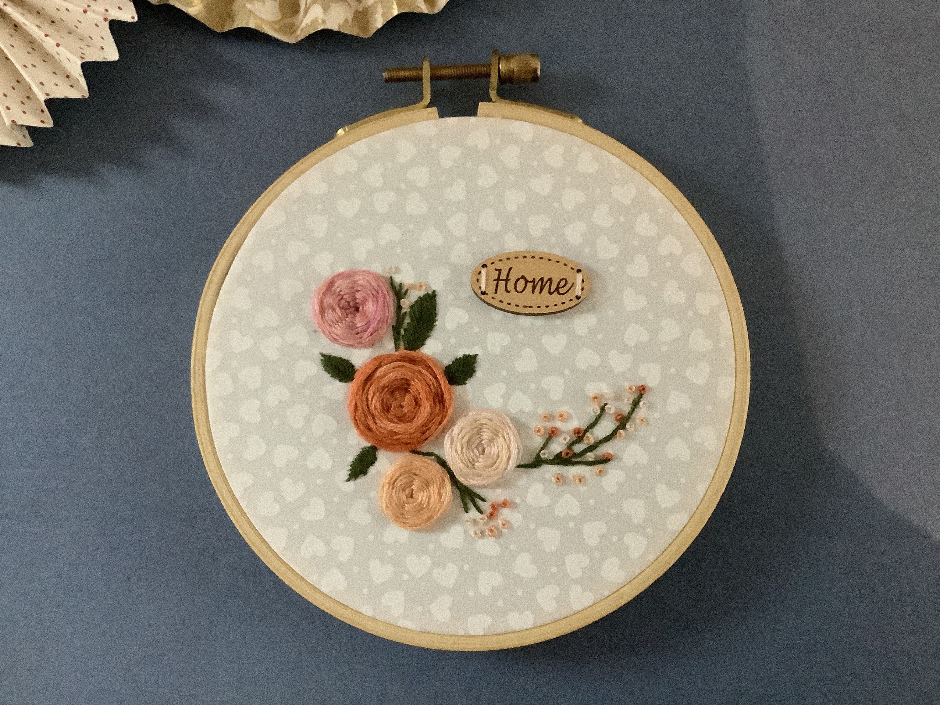 Tambour Brodé Main /Home/Fleurs /Broderie Traditionnelle Fleurie/Broderie Main