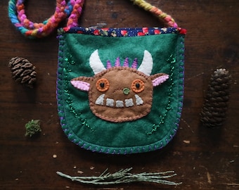 The Gruffalo Nature Pocket Pouch Pattern felt bag sewing pattern printable PDF