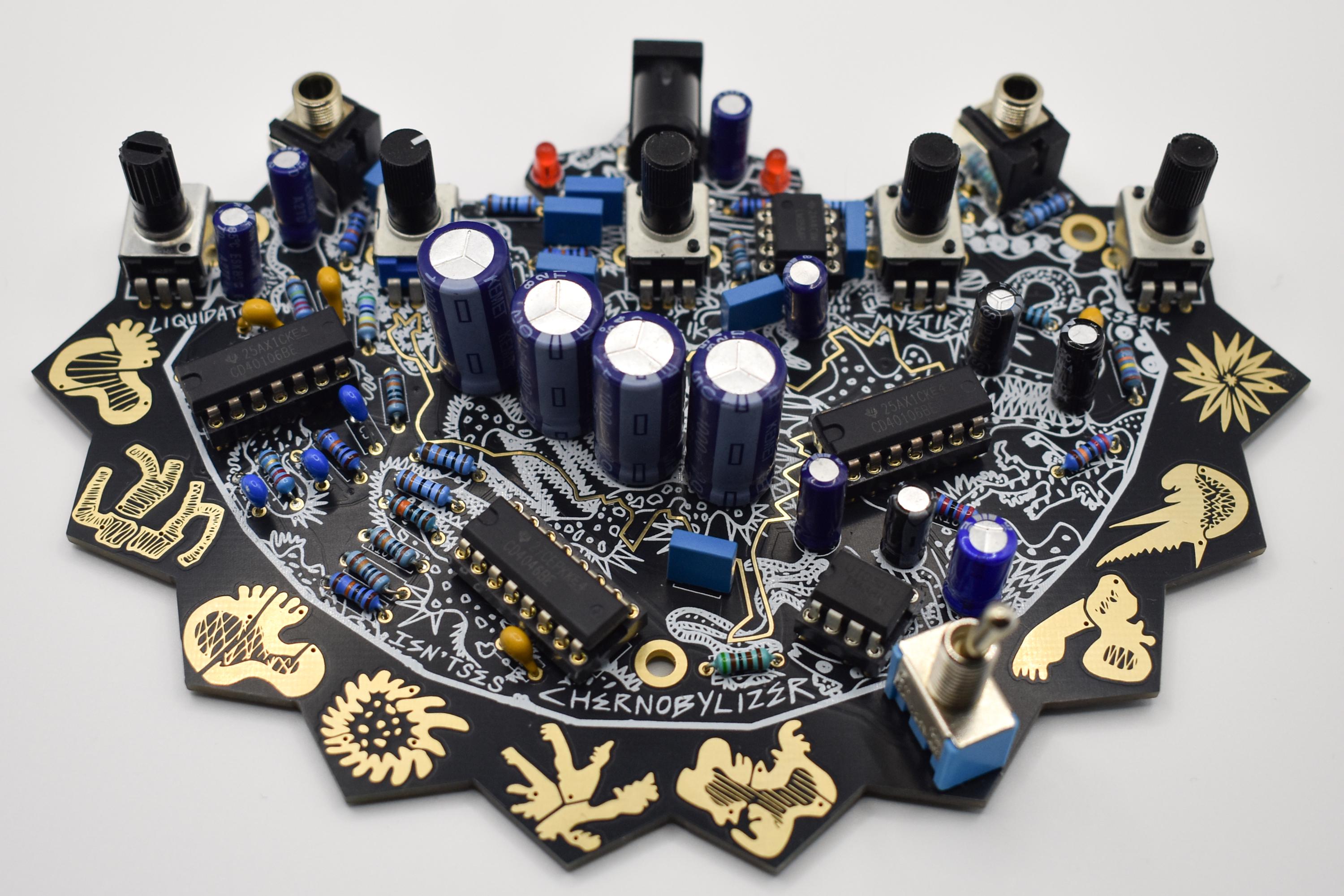 Chernobylizer Synth, Fully Built, Black and Gold, Desktop FX