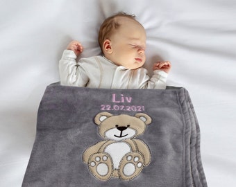 Babydecke mit Öko Tex Zertifikat bestickt mit Wunschtext | Personalisierte Kuscheldecke für Baby Jungen und Mädchen I Geburt Erstausstattung