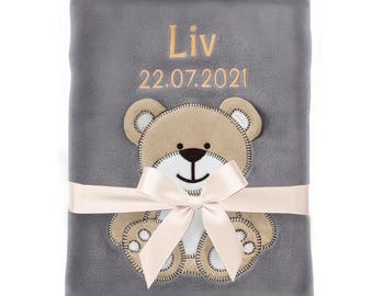 Babydecke mit Öko Tex Zertifikat bestickt mit Wunschtext | Personalisierte Kuscheldecke für Baby Jungen und Mädchen I Geburt Erstausstattung