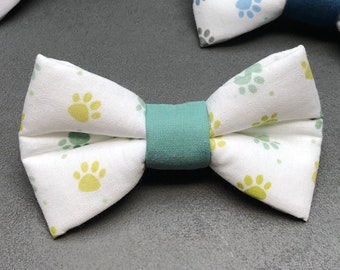 Dog bow tie, dog bow tie, bow tie, white, light green, mint green, turquoise, paw print, dog, cat