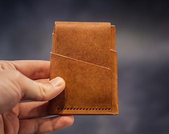 Tan Leather Card Holder. Hand-crafted from Top-Grain Italian Pueblo Leather / Innovative Wallet Design / Perfect Gift + Free Personlisation