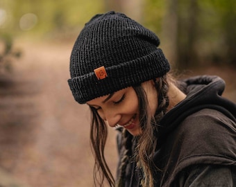 Hand-crafted Slack fit Wooly Hat. Super soft comfortable Midnight Black over-sized wooly hat for men or women that's hand-crafted in the UK.