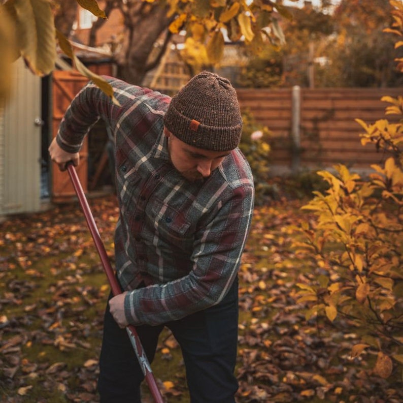 Super warm Chestnut Brown beanie that/'s hand made in the UK Tweed Wooly Beanie Hat Unisex winter beanie Limited edition wooly hat.