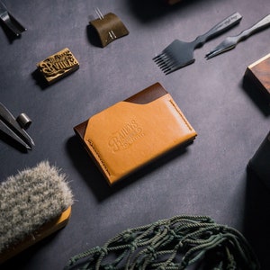Cartera de piel marrón. Cartera minimalista de piel para hombre. Tarjetero de piel para mujer. Cartera hecha a mano con piel premium marrón y tostado.