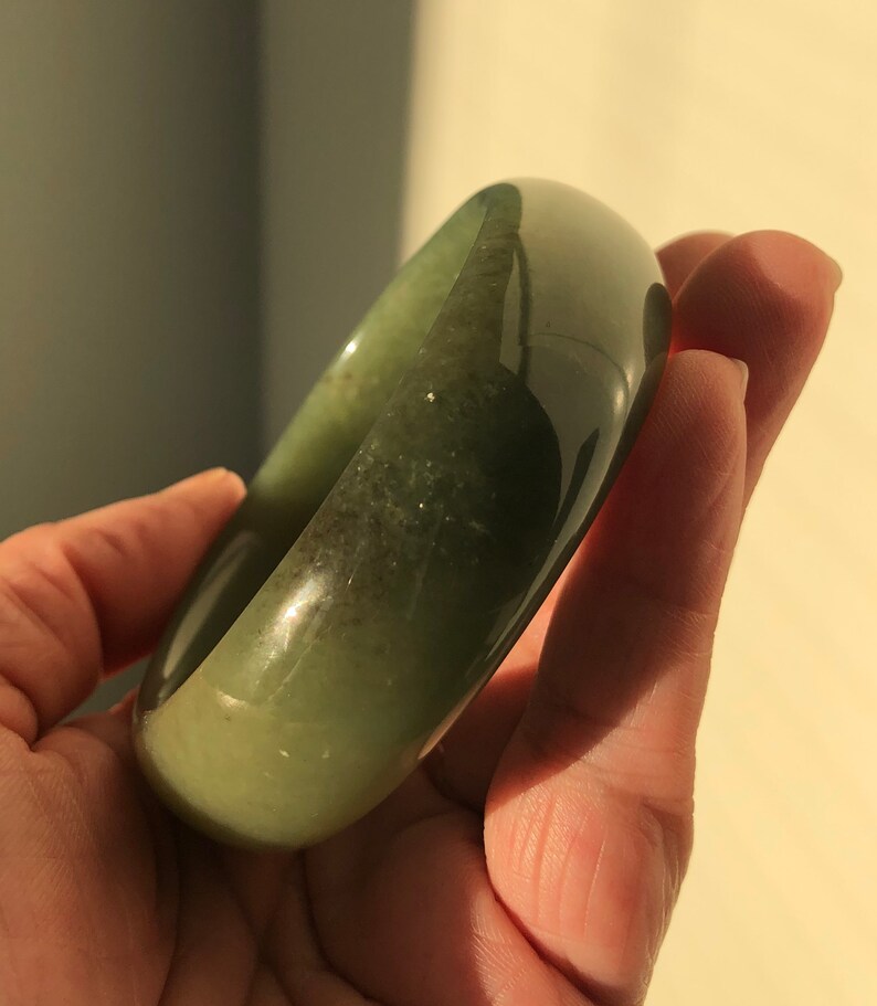 Soft Green Siberian Jade Bangle