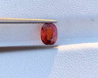 Natural Songea Sapphire 1 CTs. Heated. Gem Have Inclusion,Oval Shape Faceted Cut,Size 6x4x3mm By https://www.etsy.com/shop/AlinajewelsCo