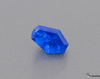 Hauyne 2,62 ct - rare et extrêmement grande d'Allemagne