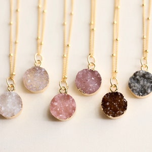 Druzy Necklace / Natural Druzy / Gemstone Necklace / Curb Satellite Chain /Round Druzy / Dainty Necklace / Bridesmaids Gift