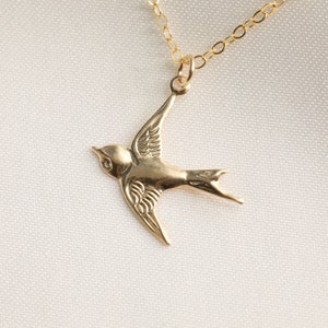 14k Gold Filled Bird Necklace, Flying Bird Necklace, Animal Necklace ...